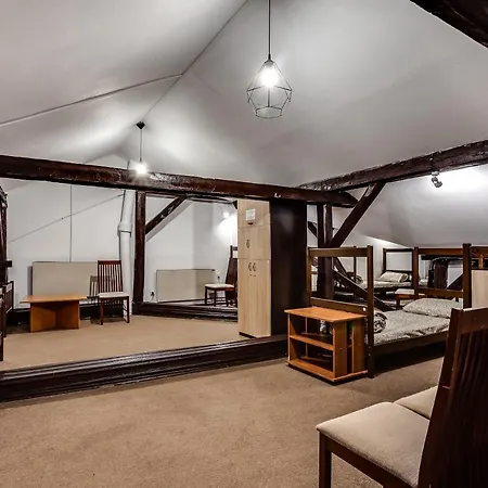 Auberge de jeunesse Seven *