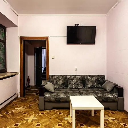 Hostel Seven *