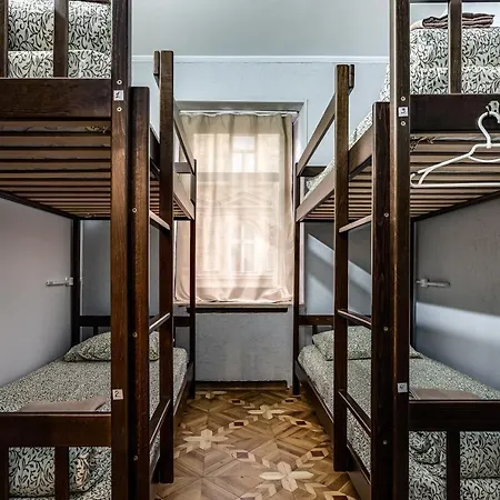 Hostel Seven *