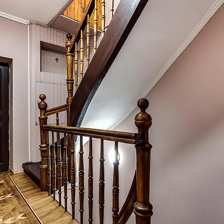 ホステル ホステル セブン *