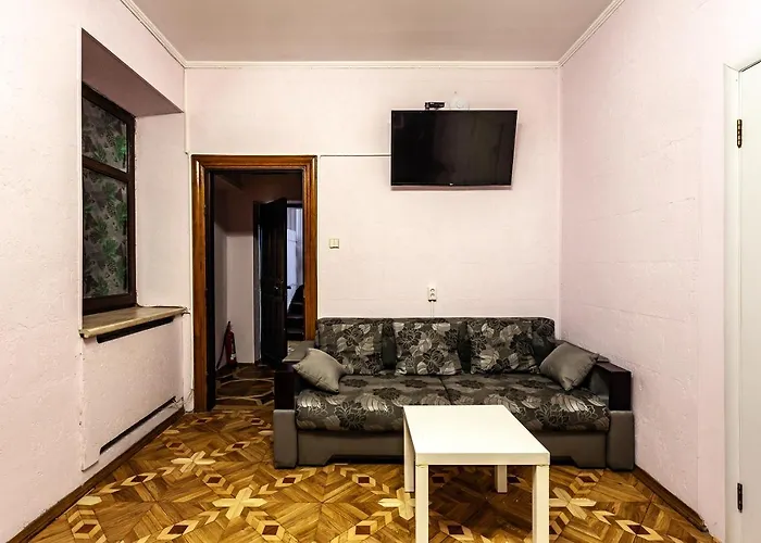 ホステル ホステル セブン *