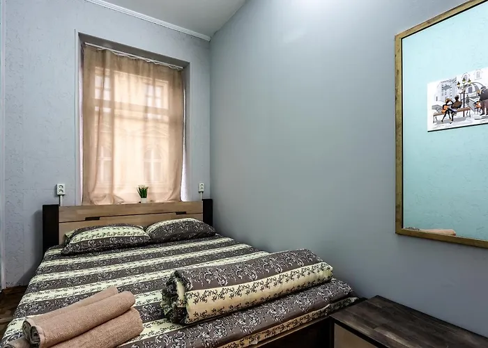 旅馆 七号旅舍 *